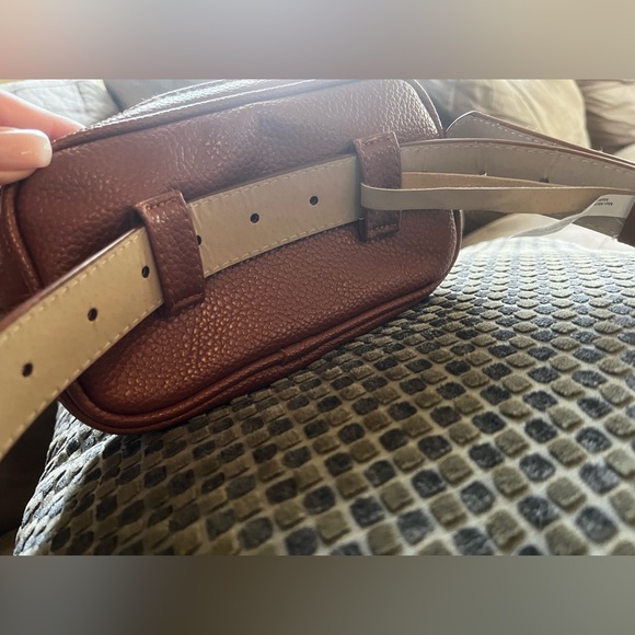 Steve Madden | Belt Bag - Picture 8 of 15